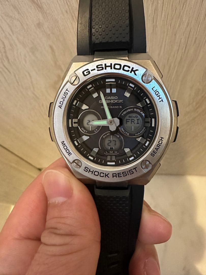 美品　カシオG-SHOCK GST-w310-1AJF電波ソーラー5524