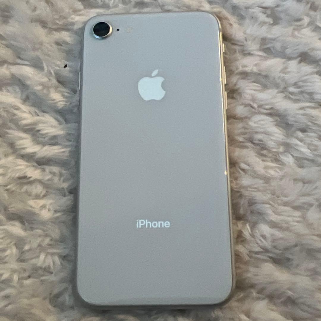 iPhone8 中古 ホワイト