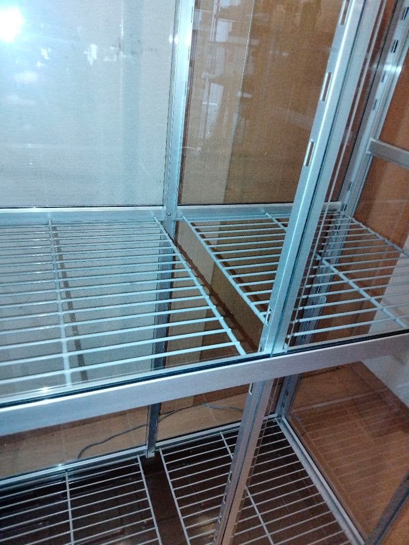 訳あり　pica ガラス温室