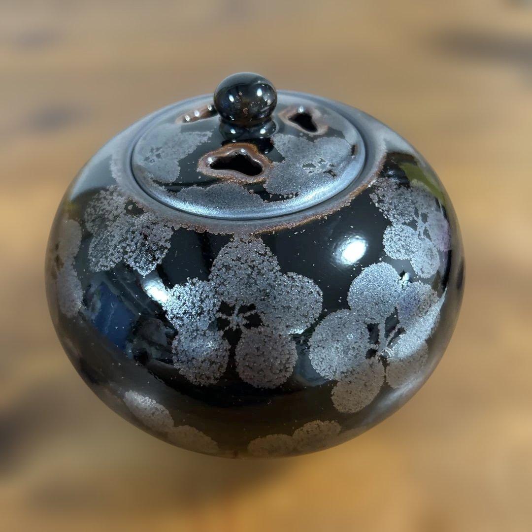 梅花天目　香炉　朱明作