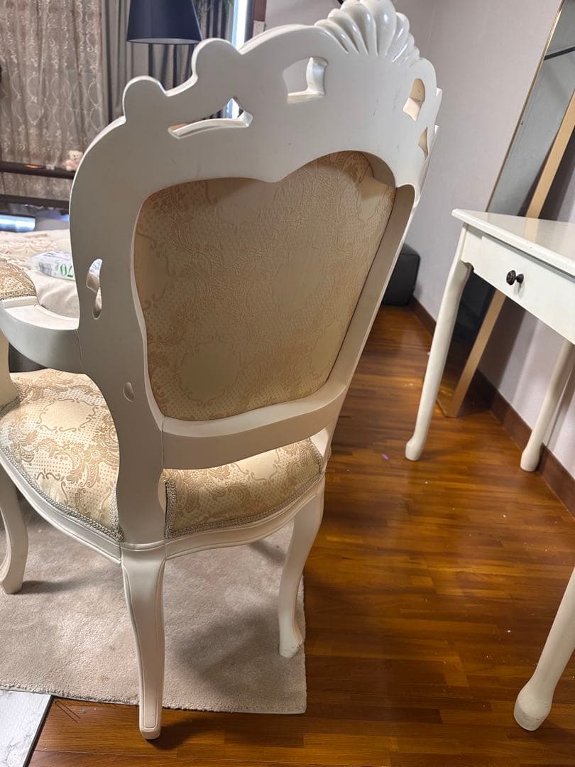 ネイルテーブル　ロココ　椅子
