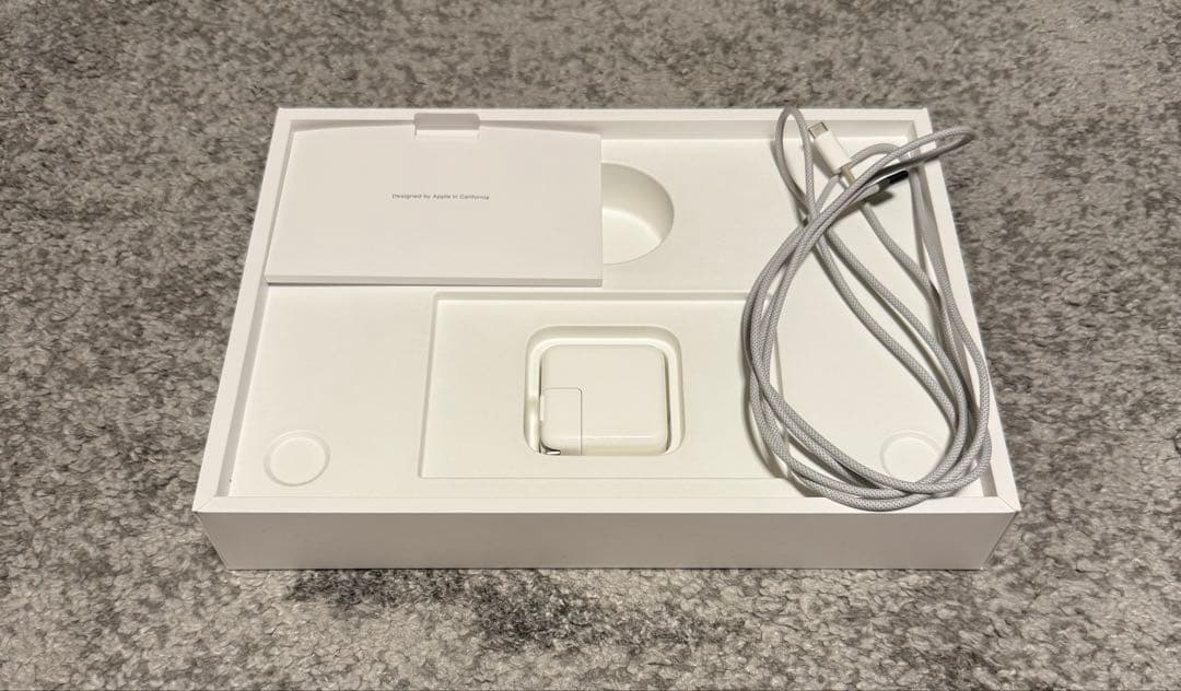 Apple MacBook Air スペースグレー 本体