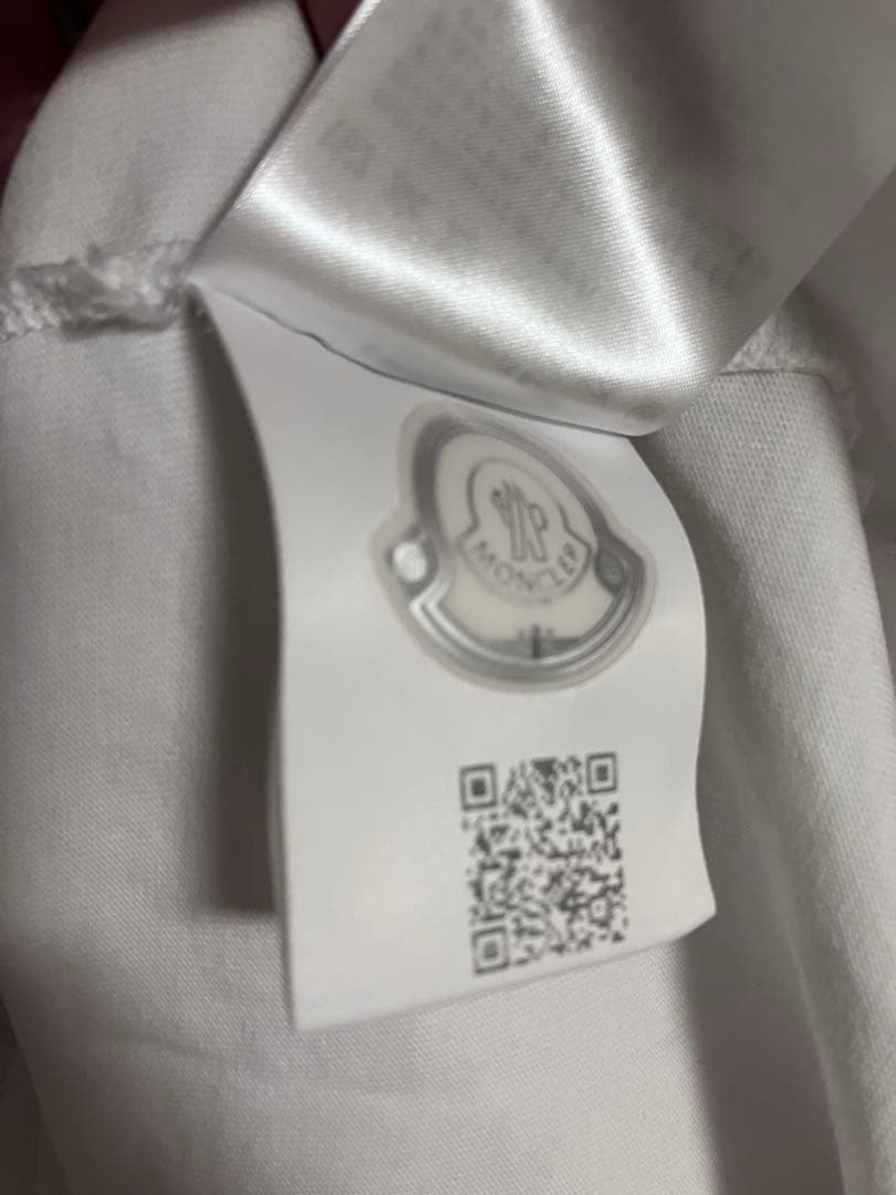 MONCLER モンクレール　ホワイト Tシャツ