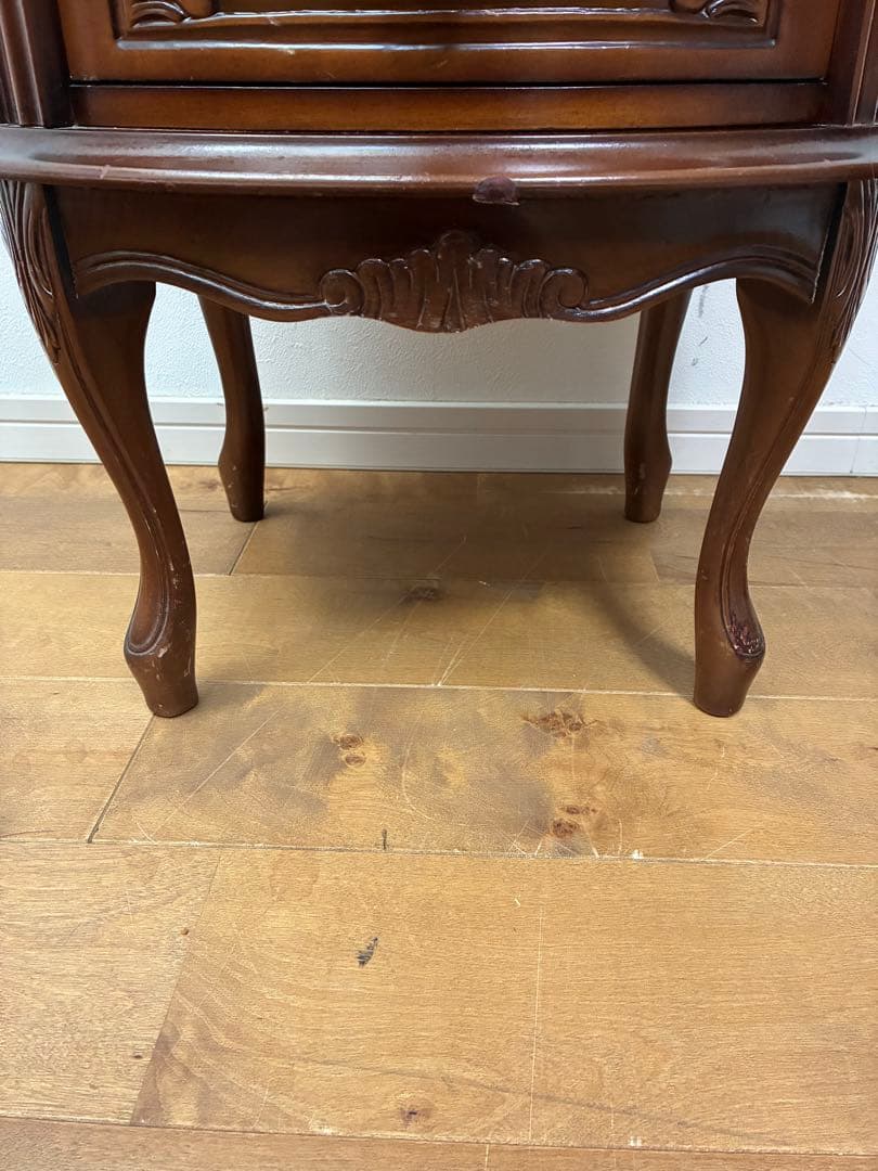 アンティーク　ラウンドキャビネット　猫脚　サイドテーブル