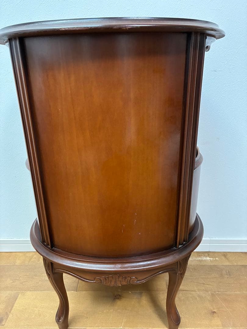 アンティーク　ラウンドキャビネット　猫脚　サイドテーブル