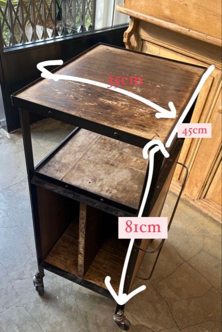 アンティークワゴン