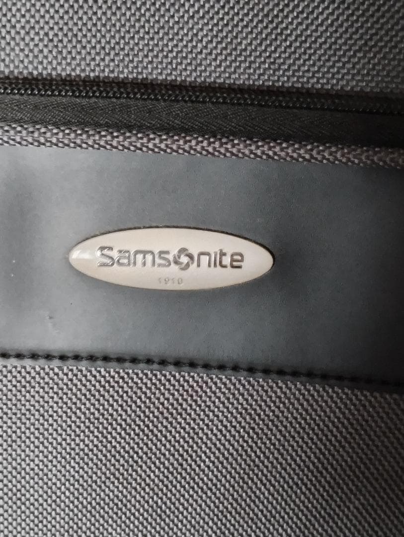 サムソナイト Samsonite 大容量スーツケース　キャリーケース