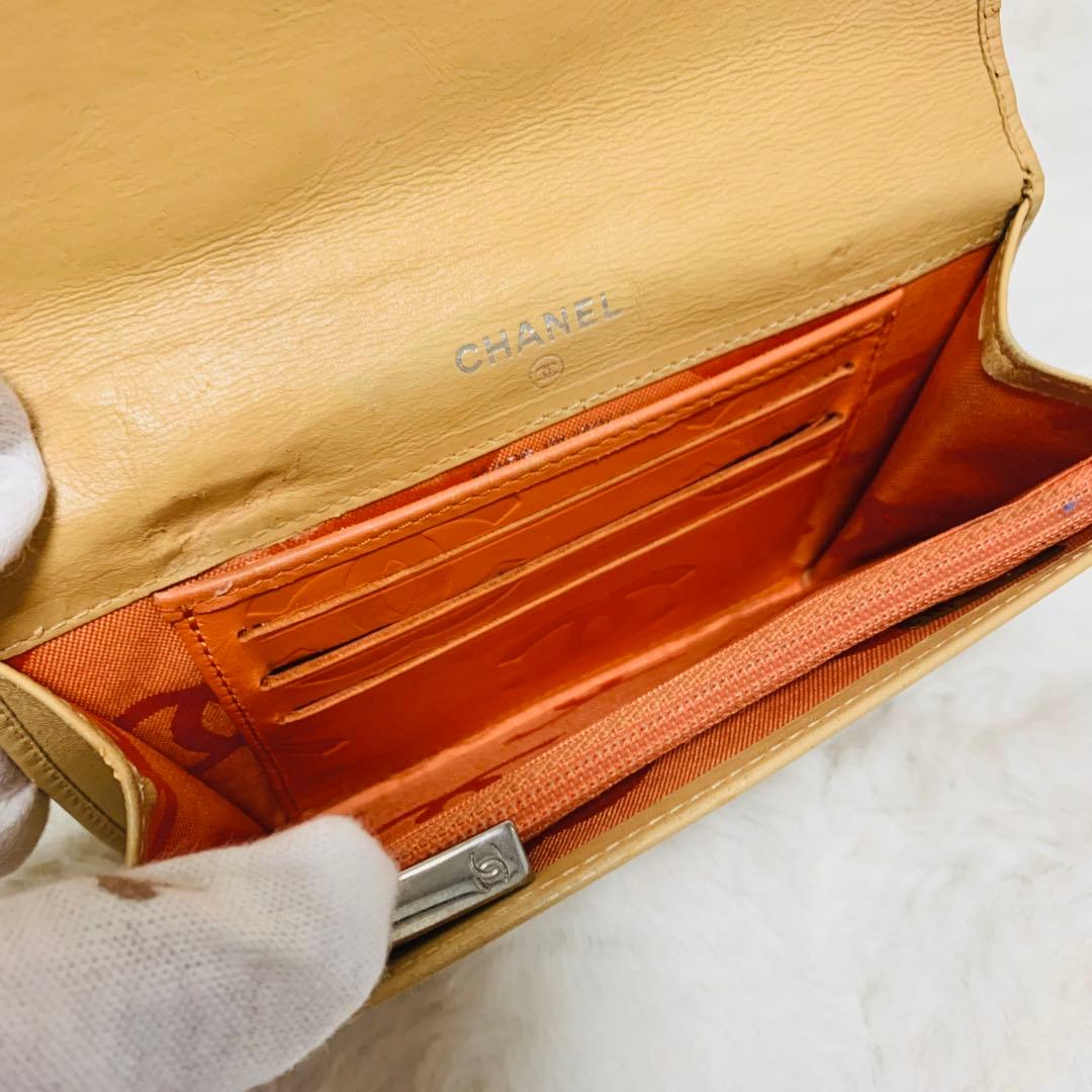 ななシャネル カンボンライン ミニ財布 ラムスキン ベージュ