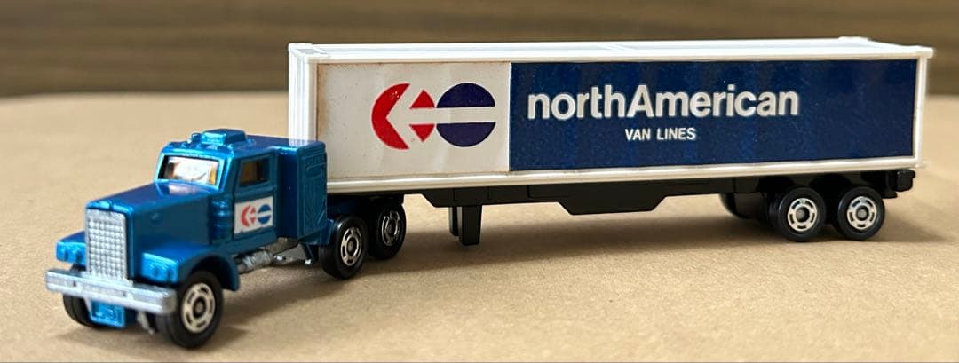 ロングトミカ L7 ダイヤモンドレオ バントレーラー