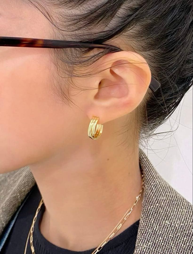 Lilas リラ⭐️スクリューフープピアス K10