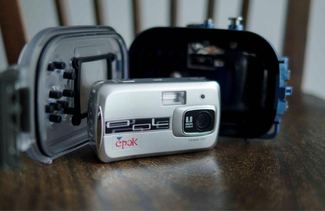 epoqued製　デジカメ epok オールドコンデジ