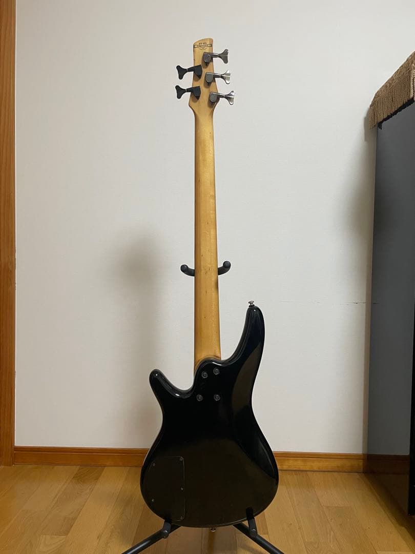 Ibanez 5弦ベース　SR-405