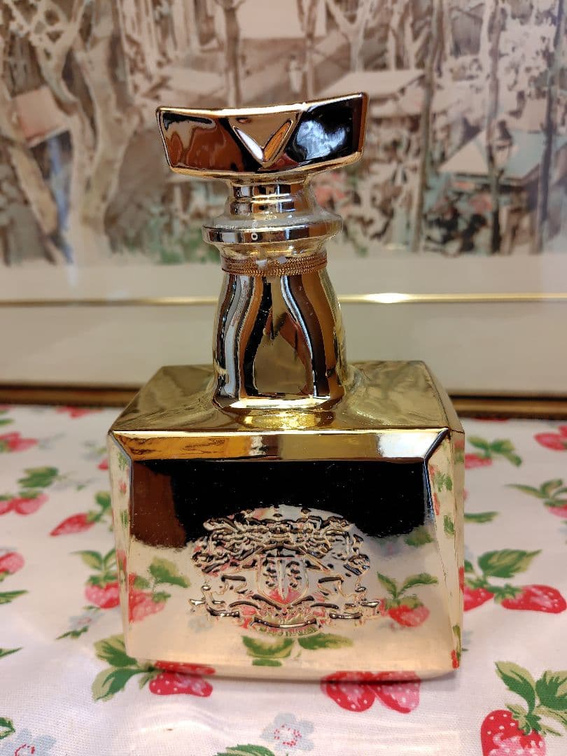 美品　サントリー　ローヤル　古酒　ゴールドラベル　干支　羊　モデル　記念ボトル