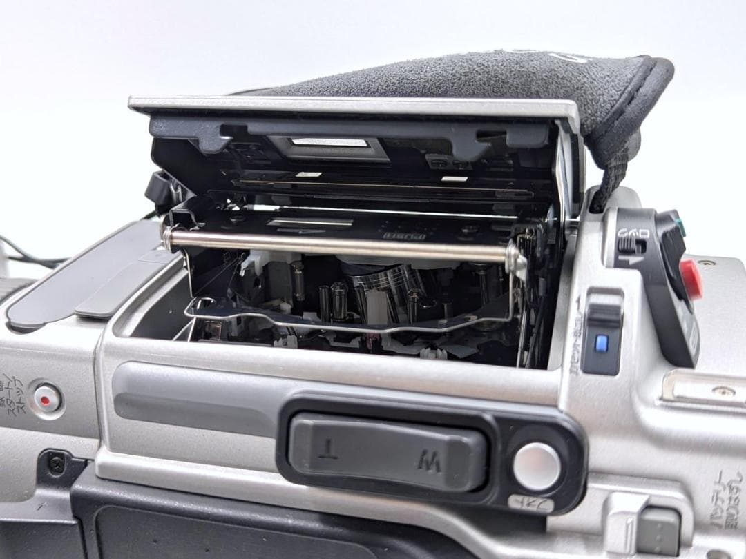 プロ向けモデル！ SONY ビデオカメラ DCR-VX2000 2