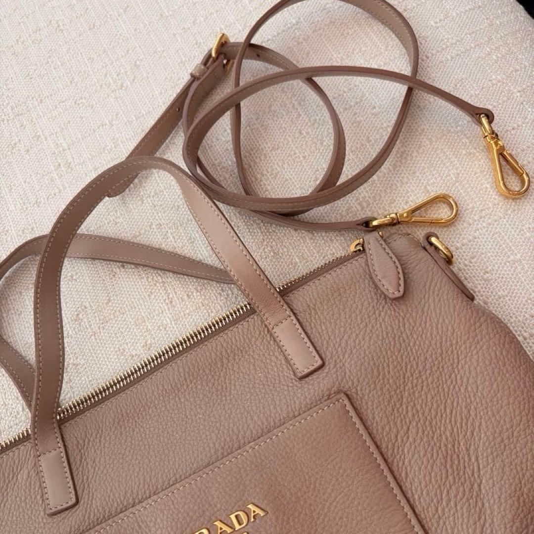 PRADA VITDAINO ヴィッテロダイノ ハンドバッグ　ショルダーバッグ