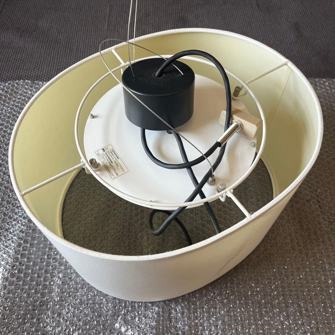 無印良品　ペンダントライト楕円　M ホテル　照明