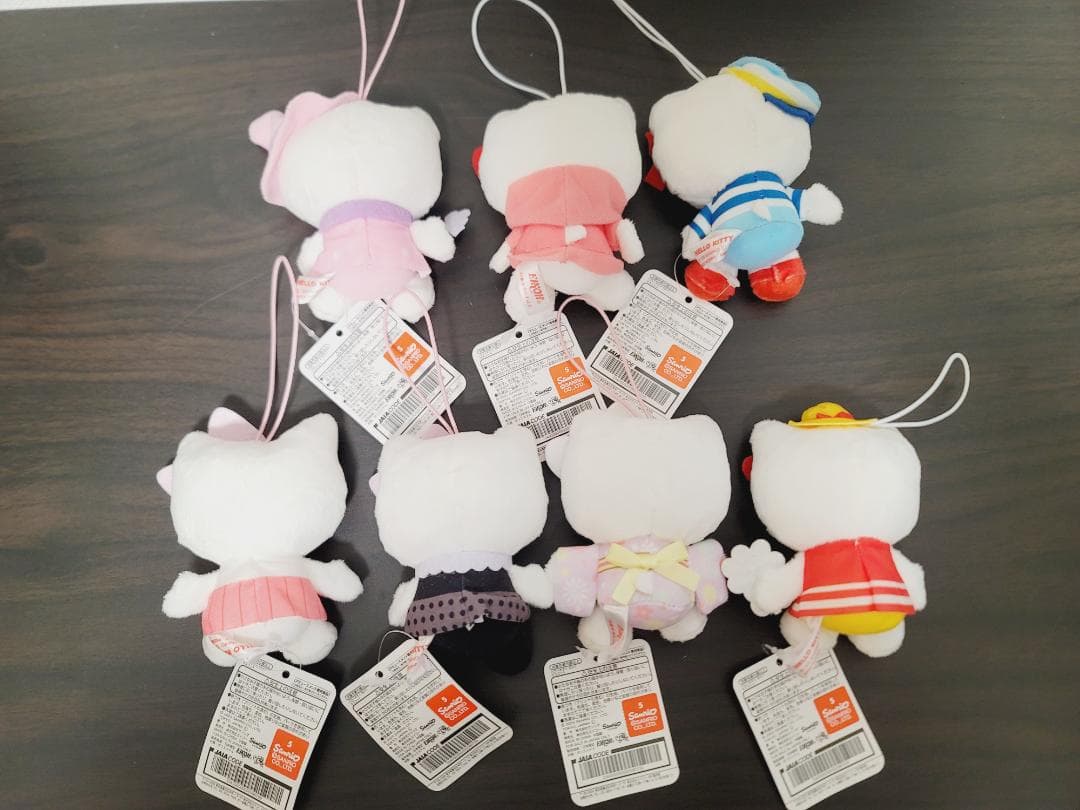 ハローキティ 50＋1 マスコット 28個セット