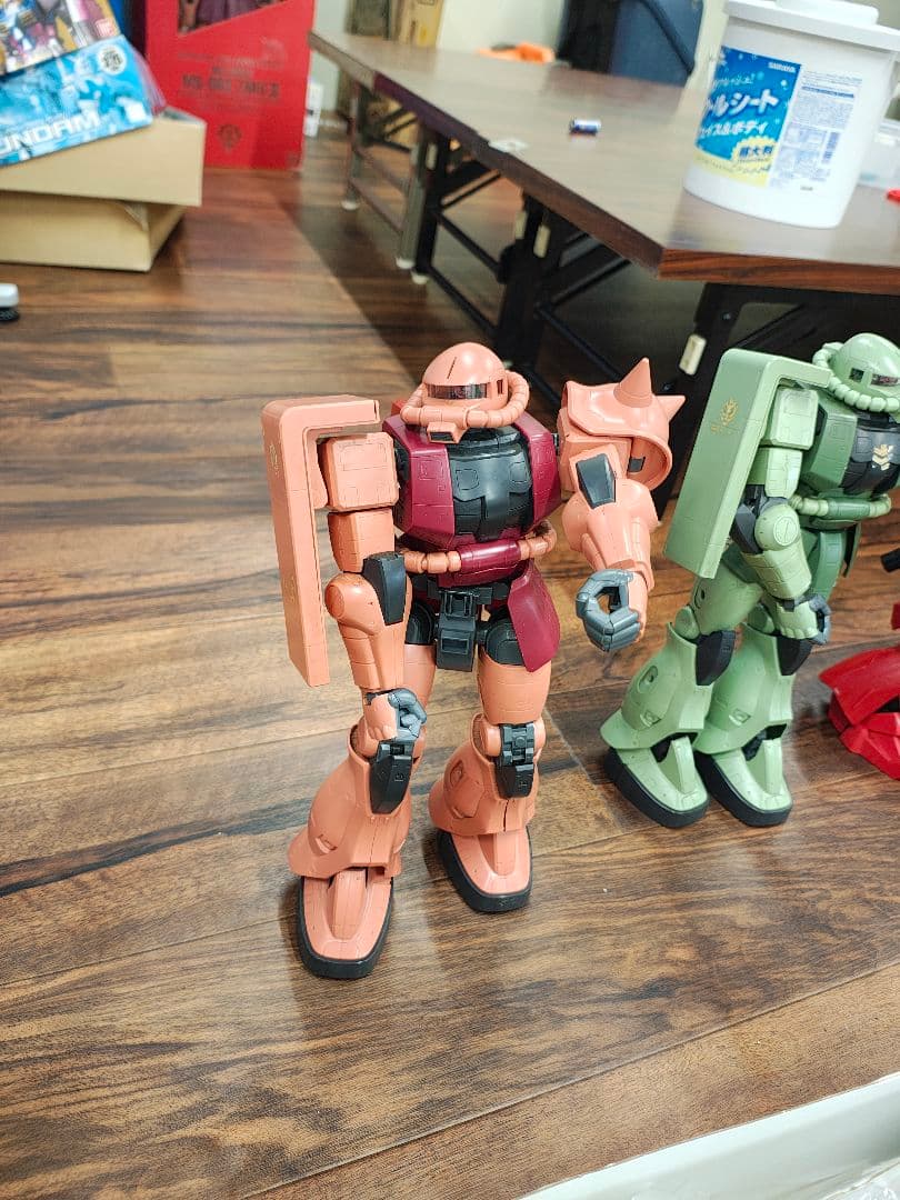 ガンダム　30th アニバーサリー ビッグスケール ガンダムとシャア専用ザク