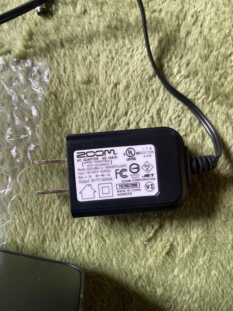 p*e様 正規品ACアダプタ付きZoom G3n マルチエフェクターズームg3n