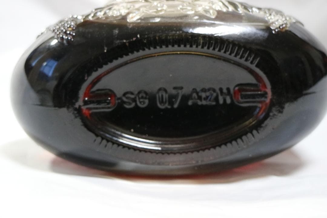 ヘネシー Hennessy XO 金キャップ クリアボトル 700ml 未開封