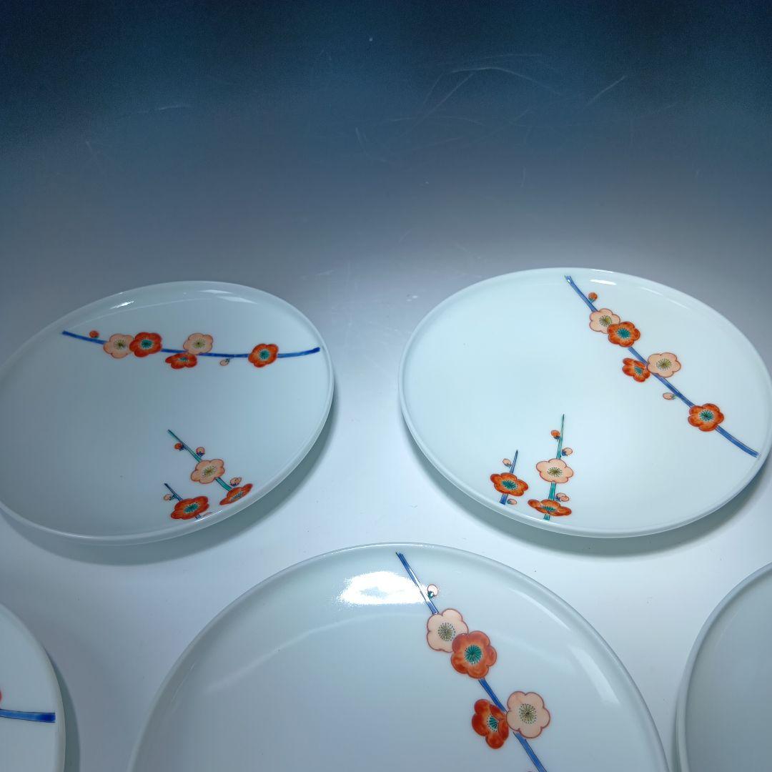 値下げ13代柿右衛門(錦)梅花文皿5枚　共箱　 未使用品　美品