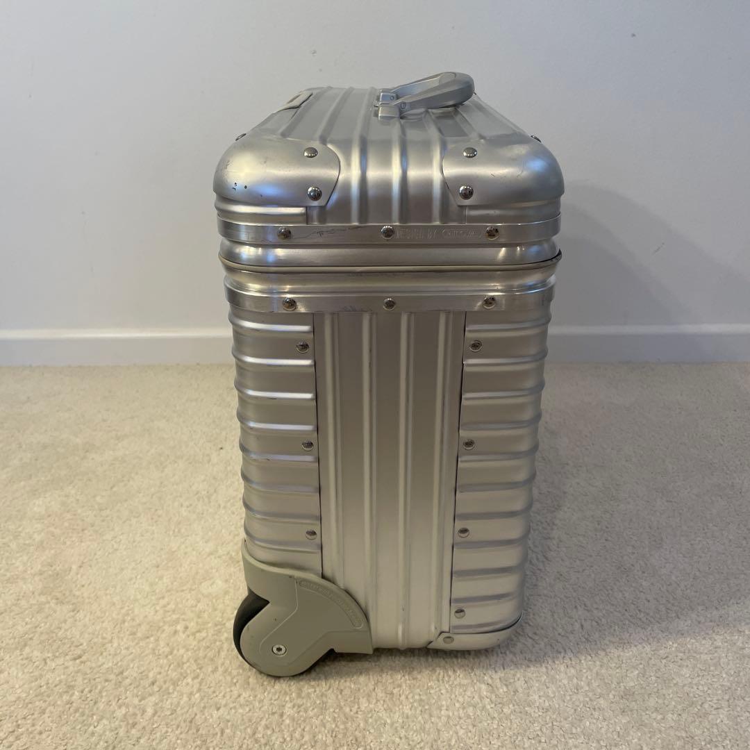 美品 RIMOWA × Vodafone Topas PILOT 2輪 アルミ