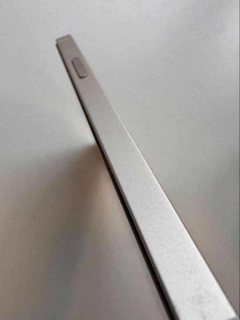 【美品】Apple iPhone 12 ホワイト バッテリー残量100%