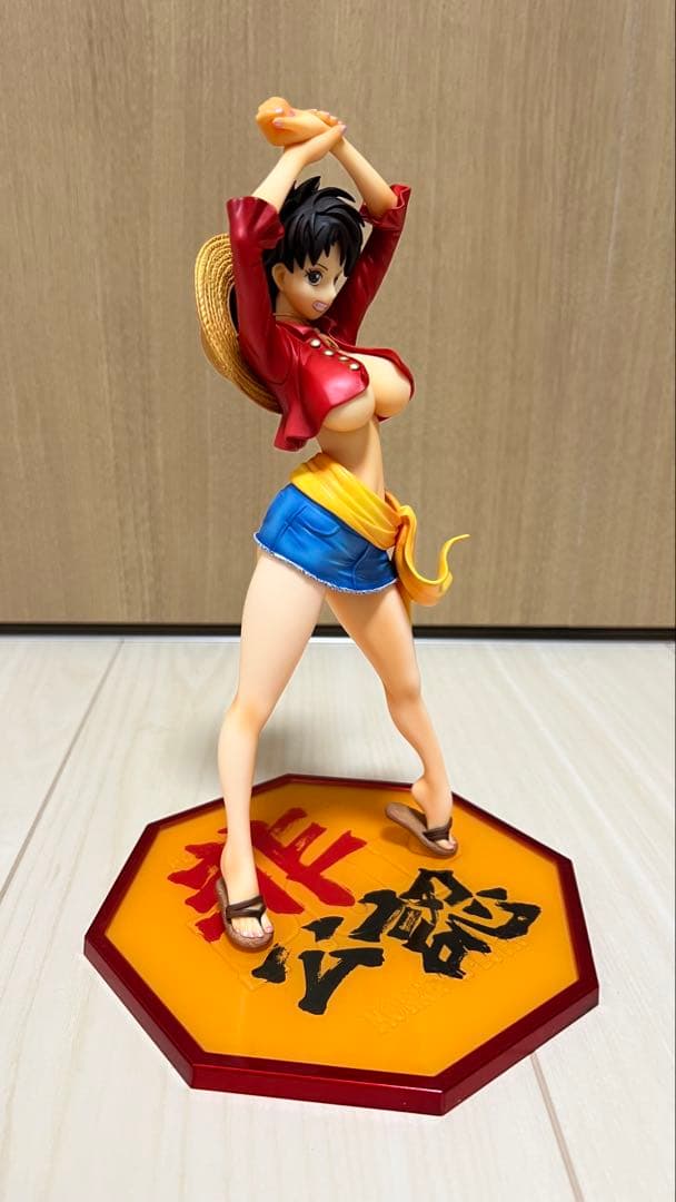 ワンピース フィギュア POP 非公認　ルフィ