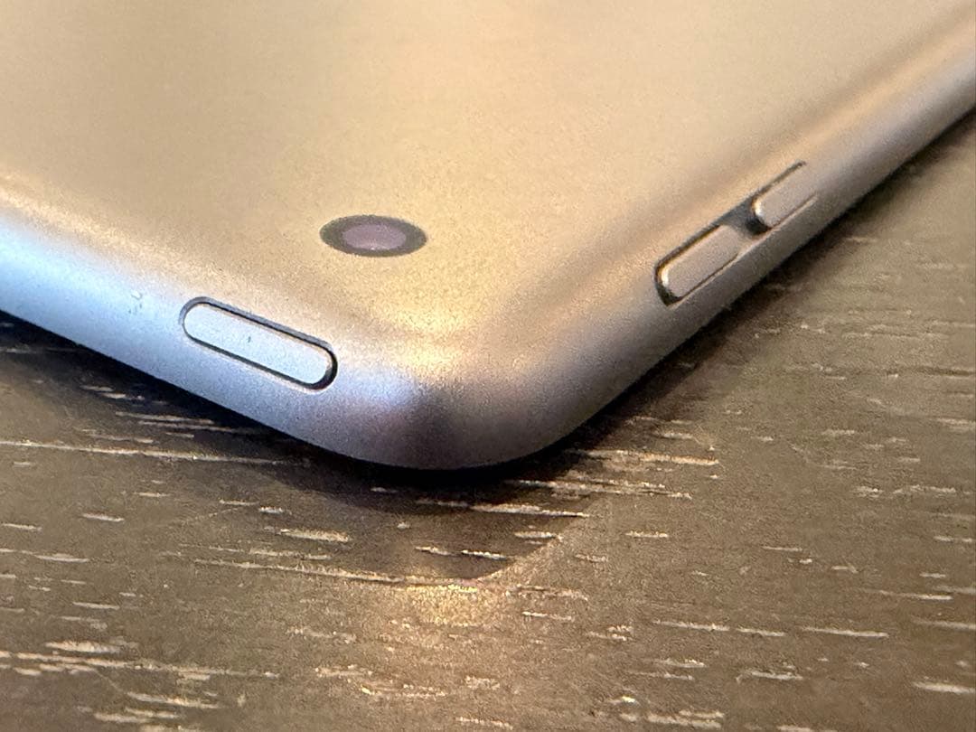 Apple iPad 第8世代 スペースグレー Wi-Fi 32GB