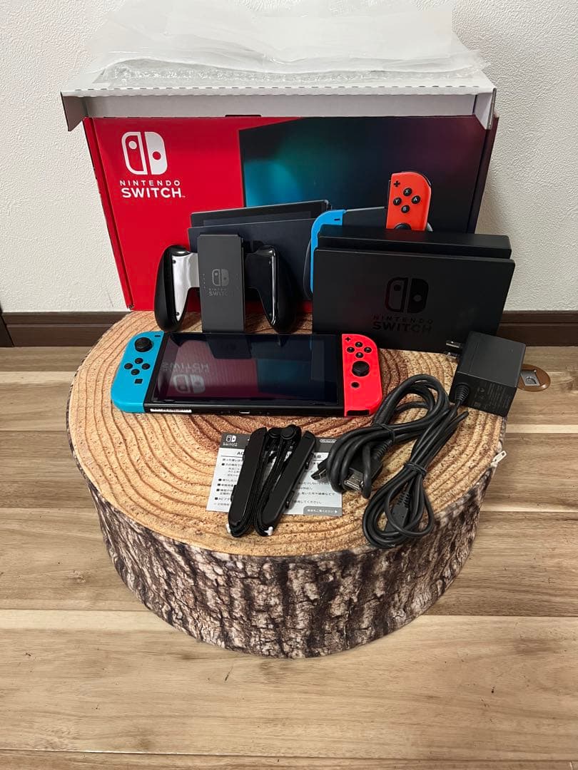 Nintendo Switch ニンテンドースイッチ本体　ネオン⑦