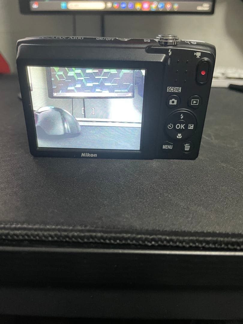 Nikon COOLPIX A100 デジタルカメラ