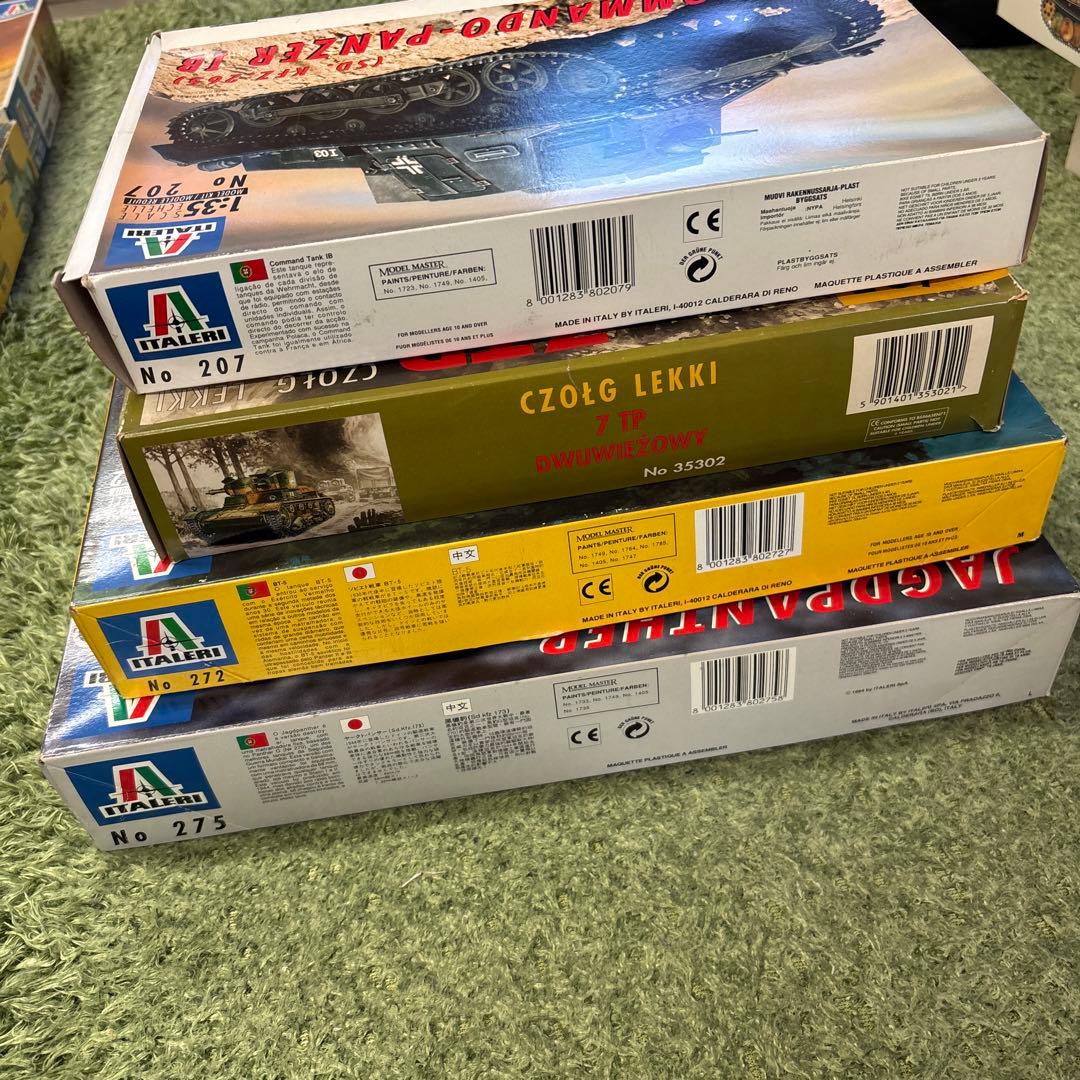 1/35 戦車モデルキットセット Italeri 7点セット　A25