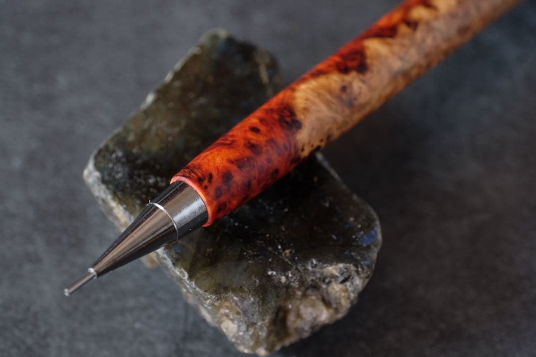 PG5木軸カスタム0170　高村杢工房製図用シャープペンシル　花梨瘤トリコロール