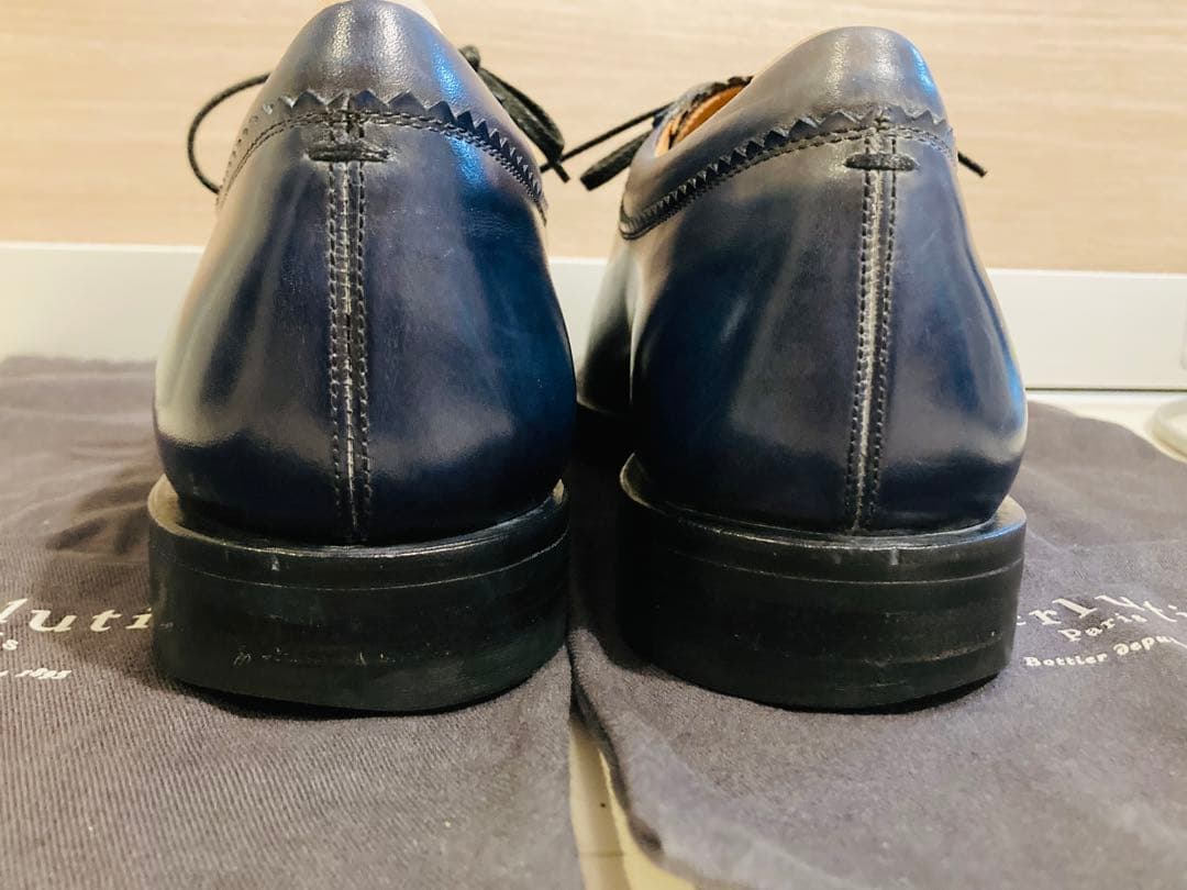 ベルルッティ ニューウルティマ パティーヌ ブルー