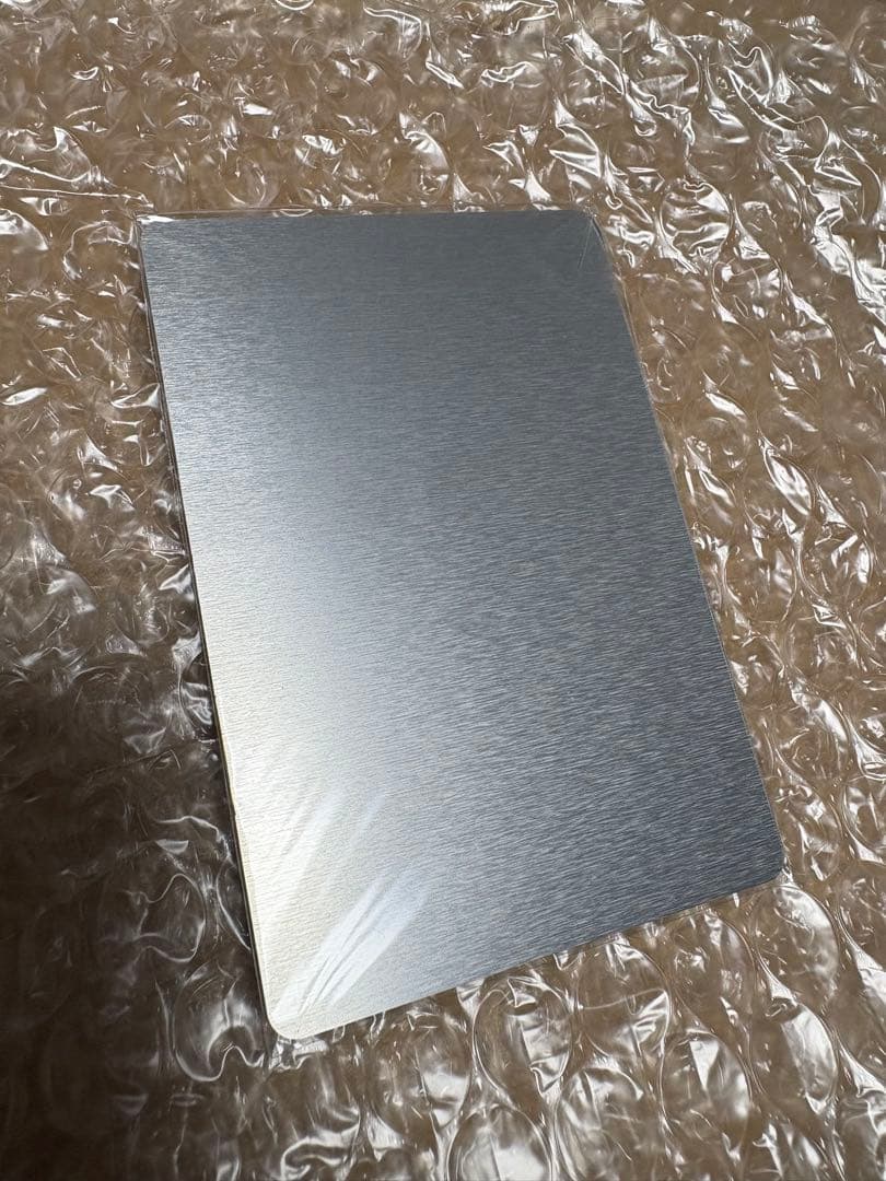 オフィシャルカードゲーム風メタルカード カブト型 タイプ-KBT メタビー