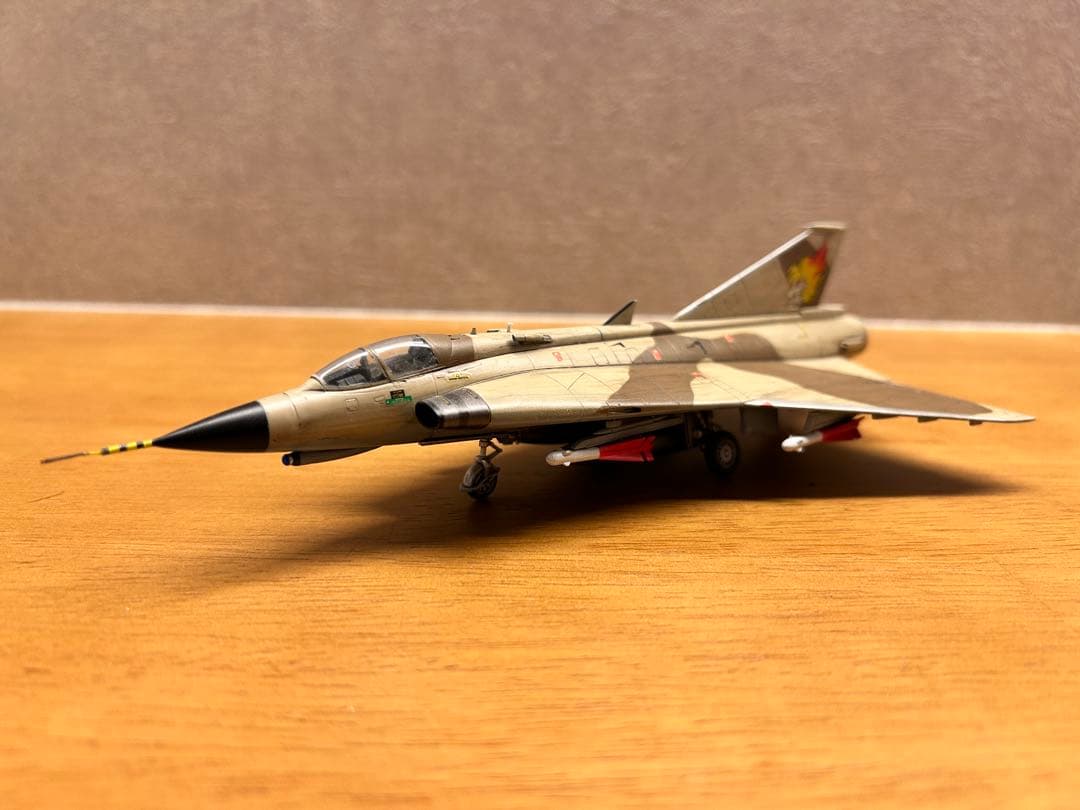 【全塗装完成品】1/72 J-35 サーブ　ドラケン　風間真機　エリア88