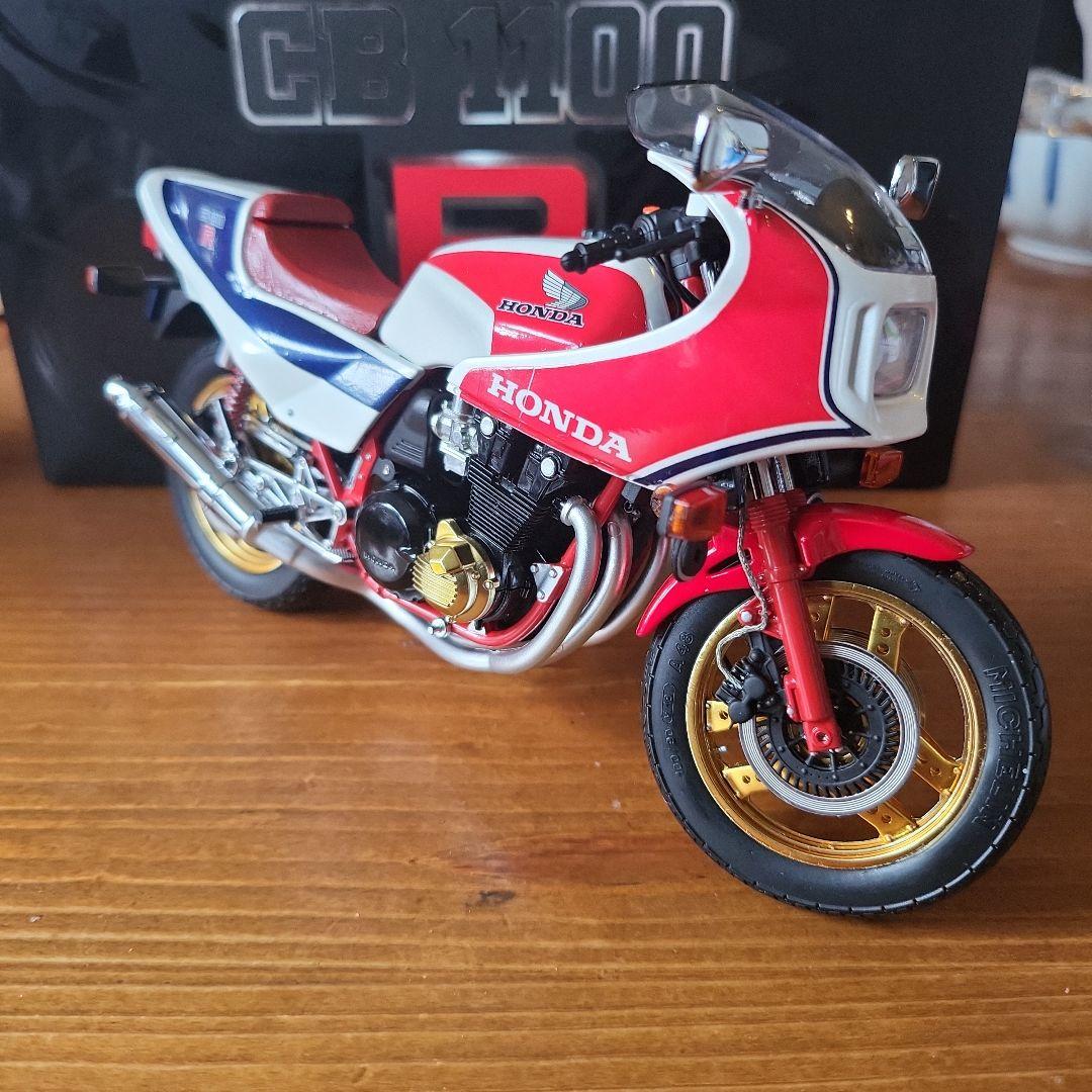 最終値下げ❗ WITS　1/12　 ホンダ CB 1100 R