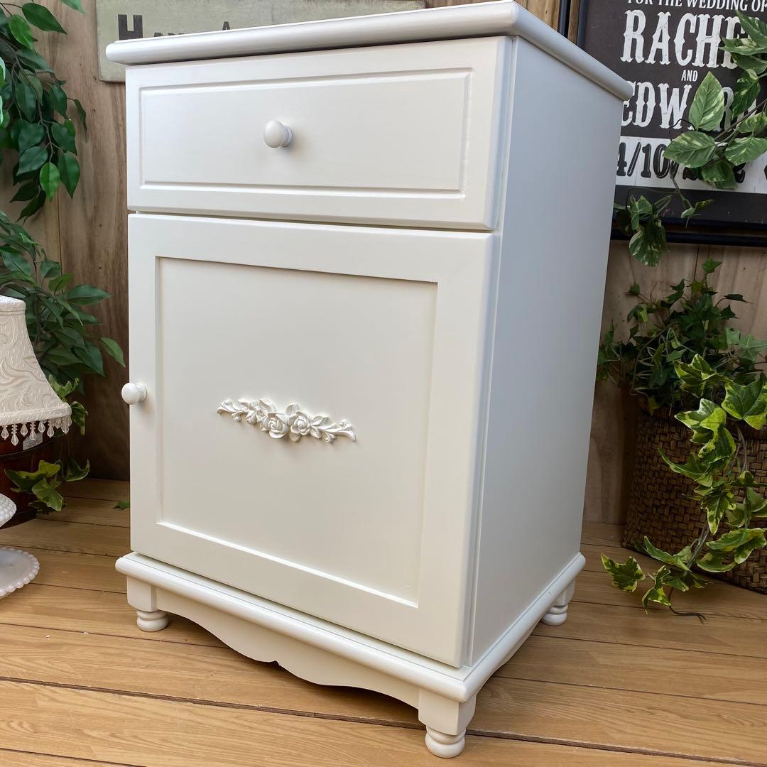 訳あり品【131】フレンチカントリー調ホワイトサイドキャビネット飾り棚収納家具