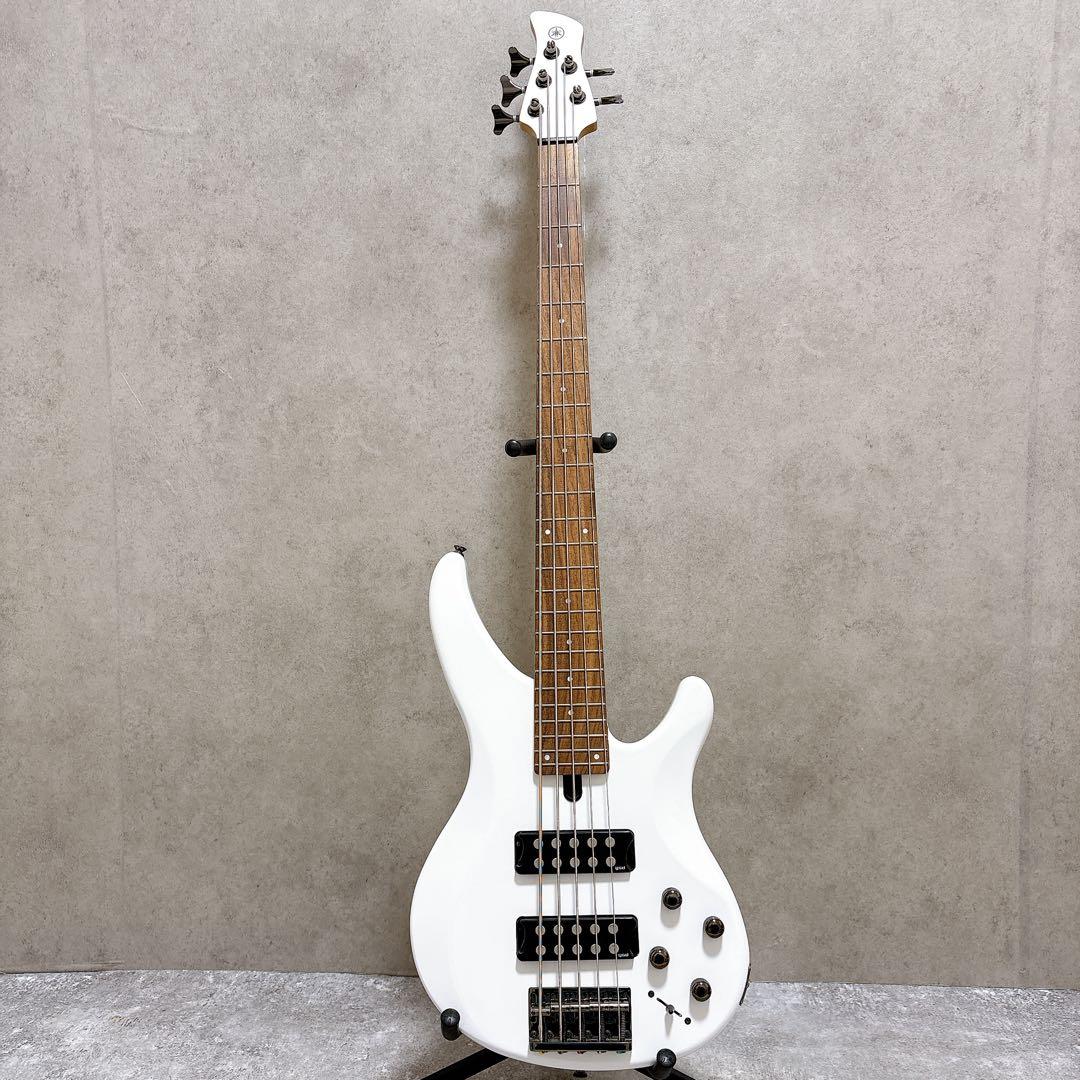 美品 YAMAHA ヤマハ TRBX305 5弦 エレキベース 白 アクティブ