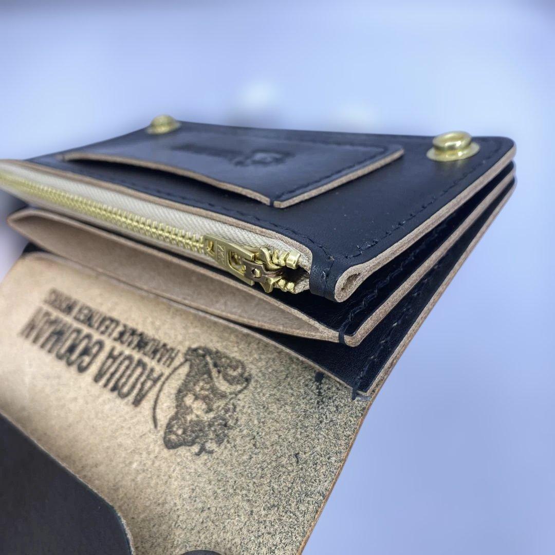 【無骨×上質】3層 丘染めブラック／ミドルトラッカーウォレットMTW