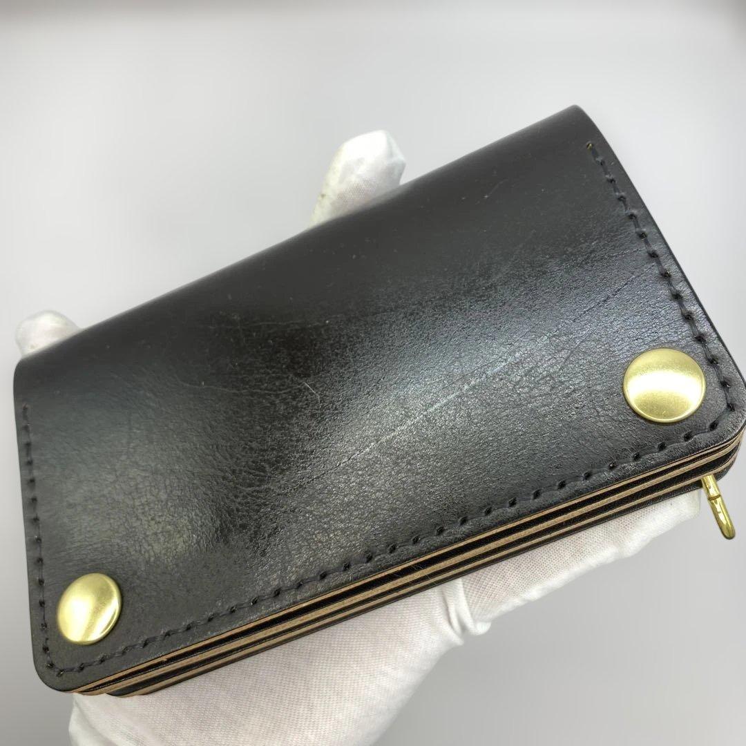 【無骨×上質】3層 丘染めブラック／ミドルトラッカーウォレットMTW