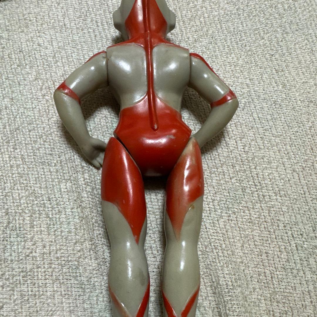 ギ*ル様 ウルトラマン フィギュア 1966年製