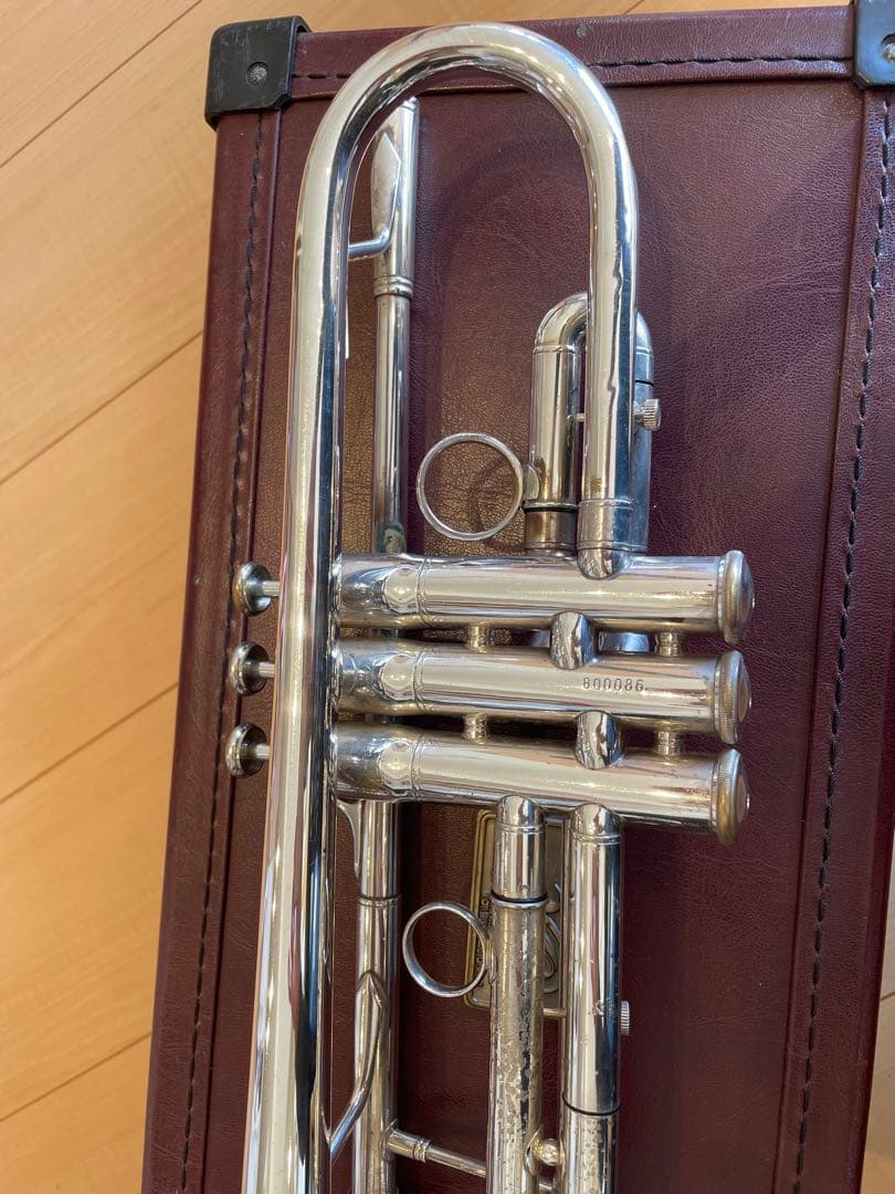 XO トランペット Wケース付き