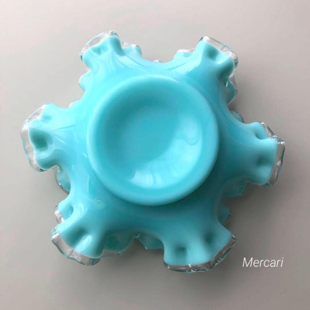 希少　fenton シルバーターコイズ　クレスト　ボンボン　ミルクグラス