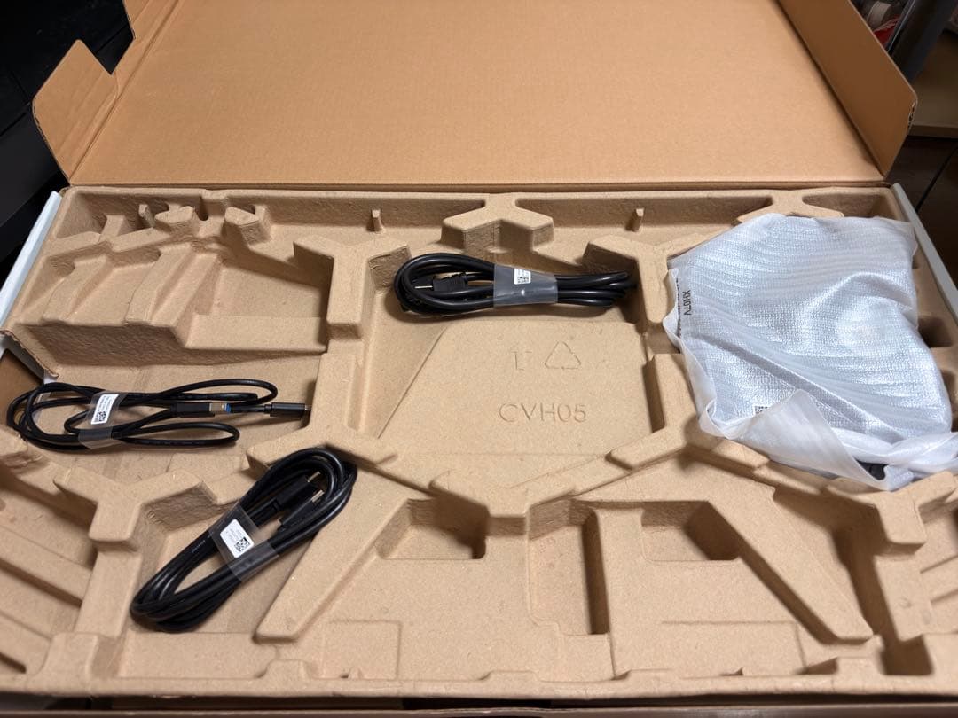 DELL 27 ゲーミングモニター　S2721DGF