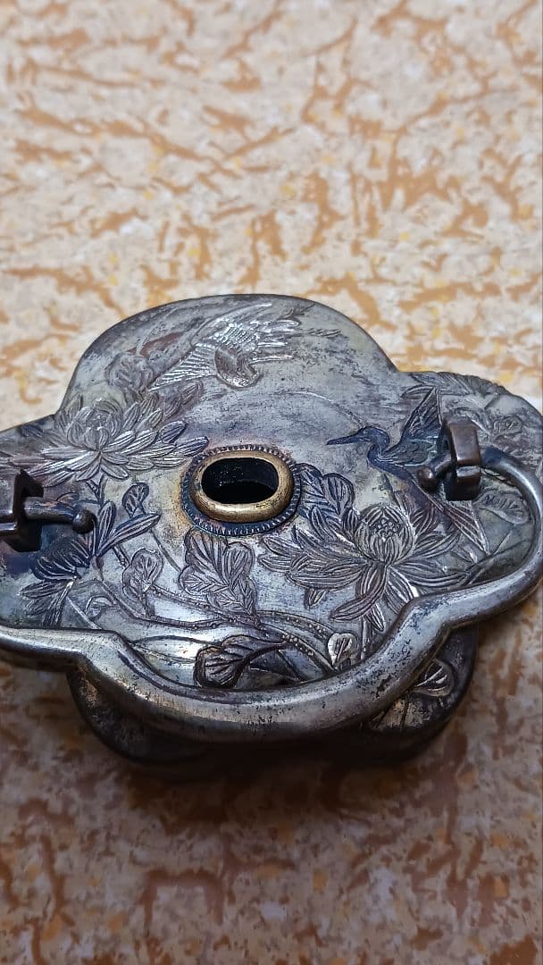 時代物　 銅製　片切彫　変形　水滴　花鳥図　書道具