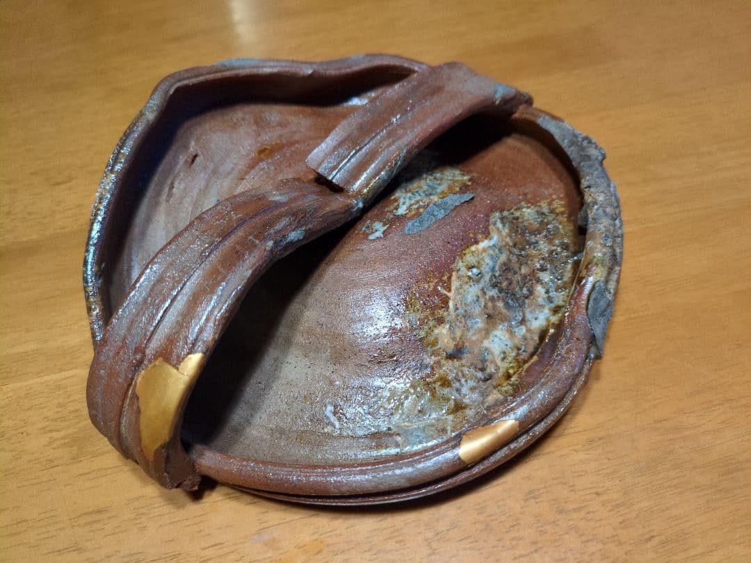 古備前 「ヒョウゲたる手付鉢 」 〔オブジェ〕