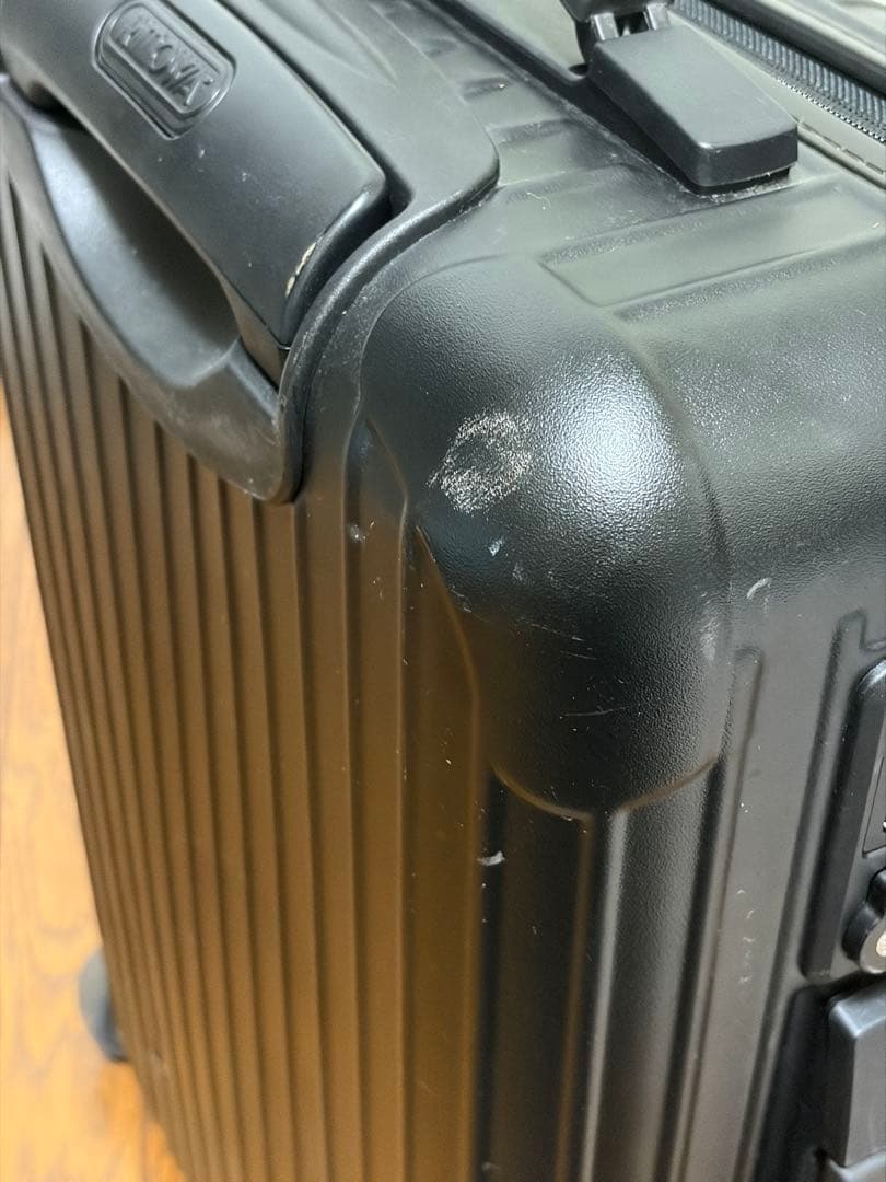 リモワ サルサ 35L 2輪 スーツケース ブラック