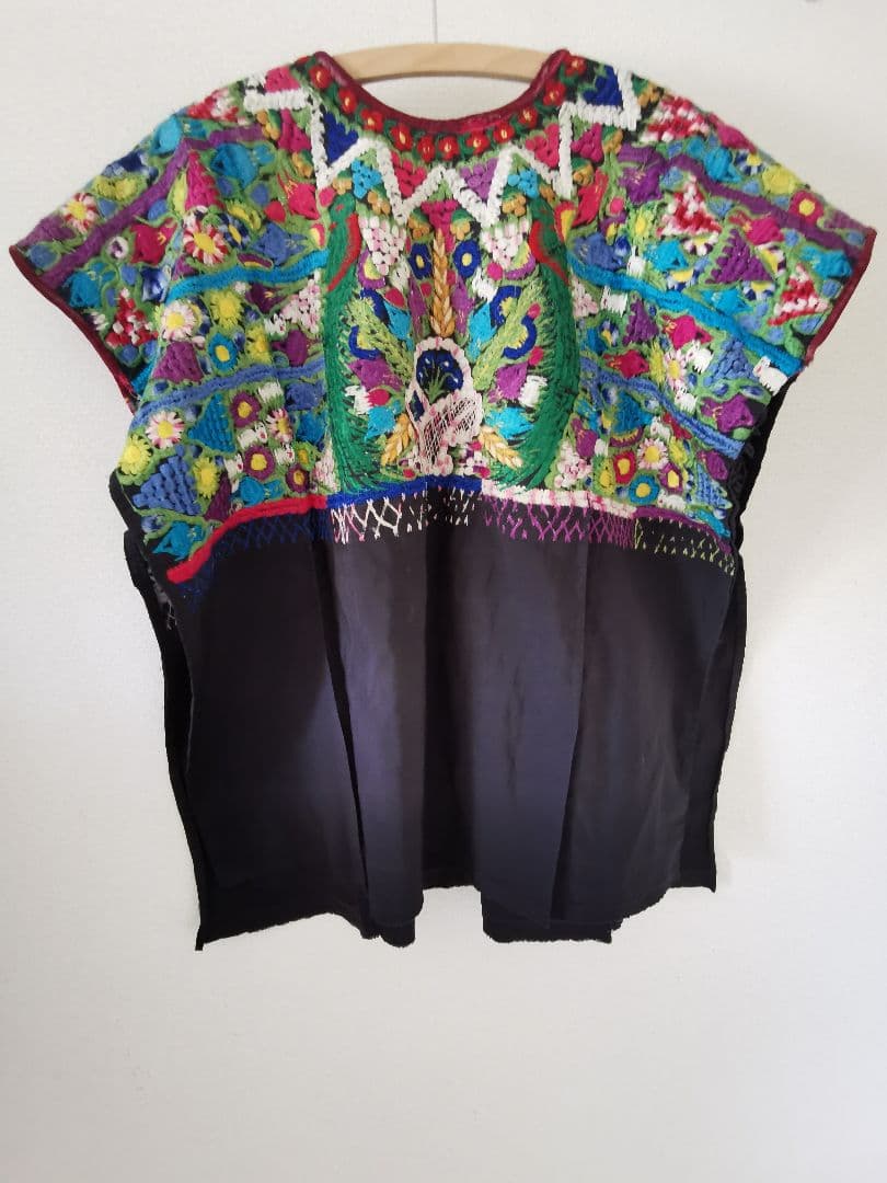 アンティークフランス購入 中米民族衣装 美しい手刺繍スモック 自然動植物モチーフ