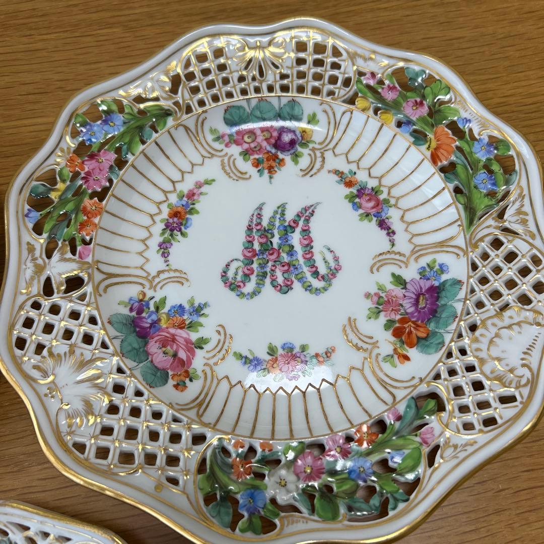 ドレスデン　カールティーメ　透かし皿　マリーアントワネット